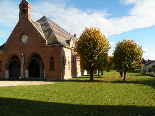 Eglise en briques
